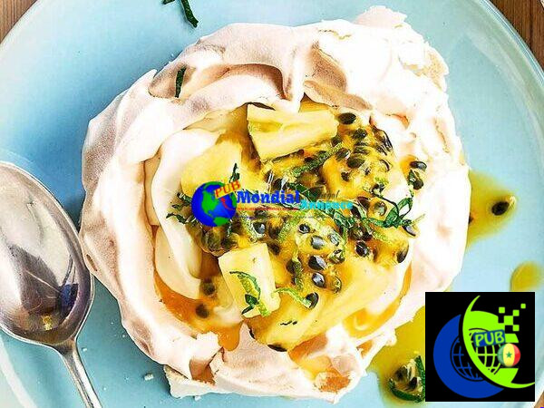 Vanilla pavlova with pineapple & passion fruit