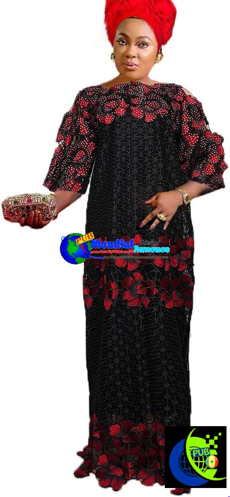 Robe caftan en dentelle
