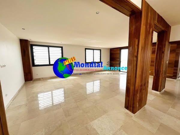 Cet Appartement haut standing 205 m² – Confort, espace et vue au rendez-vous