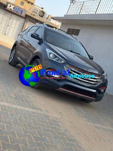 Hyundai Santafe Sport 2017 – 4×4 Essence Automatique Déjà Dédouanée à vendre