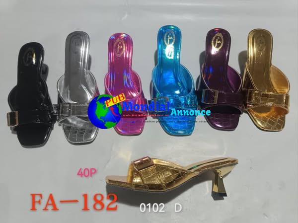 Chaussures à Talons Trop Jolies–5.500 F CFA