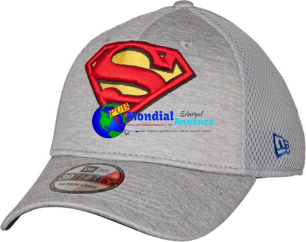 Bonnet New Era Superman Symbol Grey Shadow Tech 39Thirty ajusté