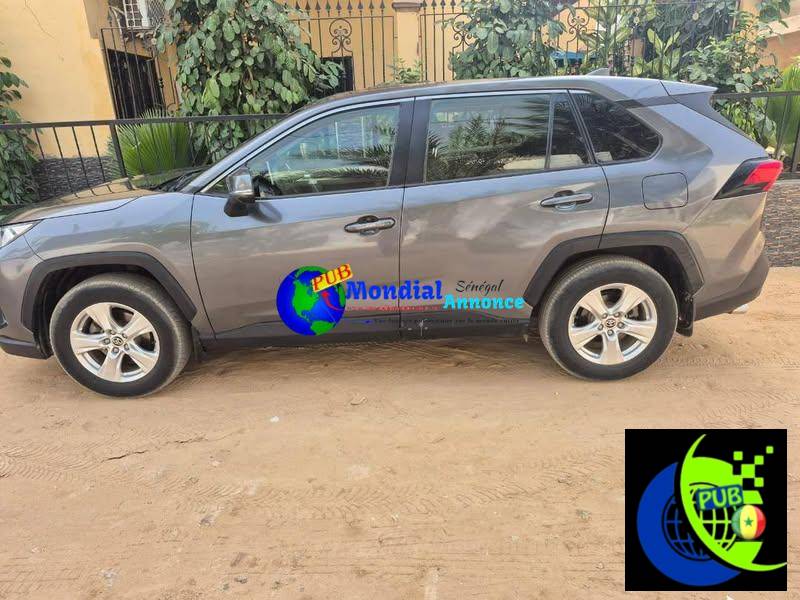 Toyota RAV4 2021 Automatique Essence – 59 000 km – 14 500 000 FCFA