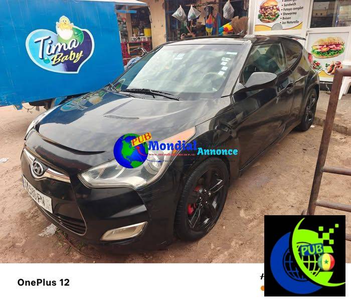 HYUNDAI VELOSTER 2015 – SPORTIVE, AUTOMATIQUE EN EXCELLENT ETAT