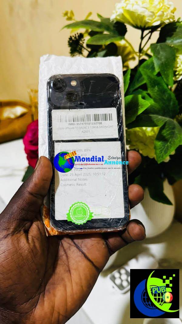 iPhone 13 Standard de 128 Go à vendre à Dakar