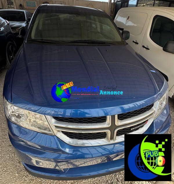 DODGE JOURNEY SUV 7 PLACES 2015 ESSENCE AUTOMATIQUE
