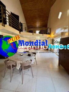 Villa Meublée 4 Chambres avec Piscine à Louer à Saly