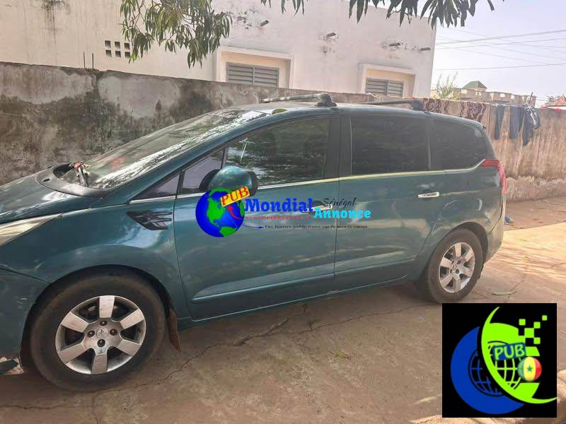 Peugeot 5008 Diesel 7 Places (2012). Prix : 2 500 000 F CFA