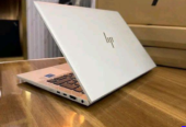 HP EliteBook 830 G8 – Intel Core i7 de 512 Go SSD disponible