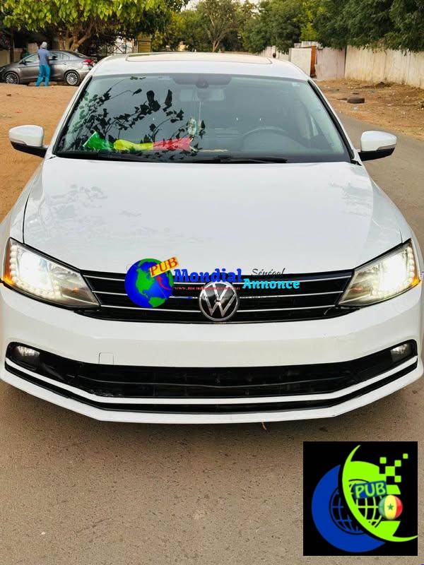 Volkswagen Jetta Full Option de 2017 disponible. Prix : 4 700 000 F CFA