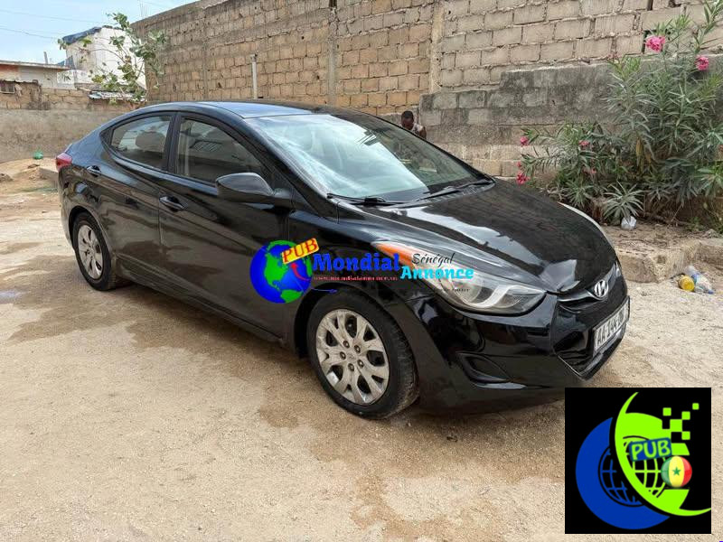 Hyundai Elantra 2013 automatique à vendre à Dakar – 3 600 000 FCFA