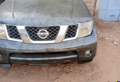 Nissan Pathfinder Diesel Manuel de 7 places disponible à Dakar