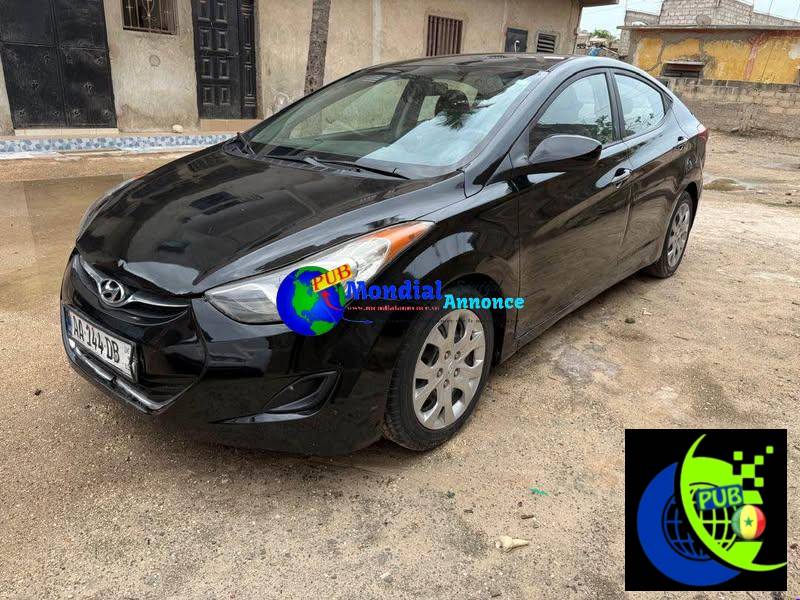 Hyundai Elantra Automatique de 2013 en vente. Prix : 3 600 000 F CFA