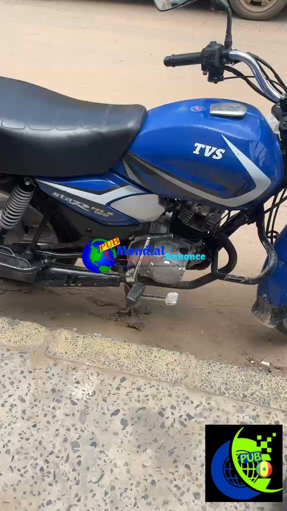 TVS à vendre, moteur 125, avec CMC en cours. Une moto pratique pour vos déplacements quotidiens.