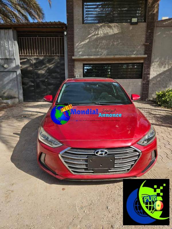 Hyundai Elantra Essence Automatique Venant de 2018 disponible à Dakar