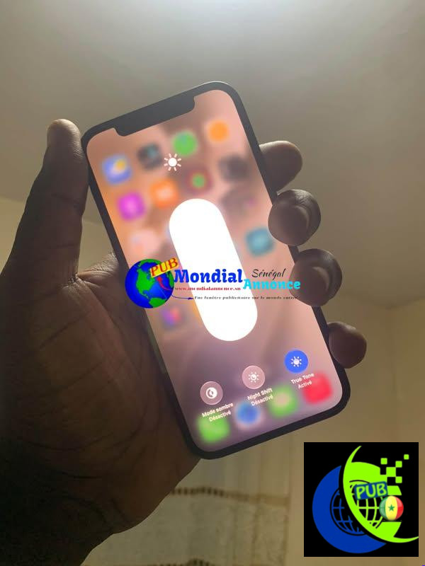 Vente : iPhone 12 de 128 Go à Dakar. Prix : 85 000 F CFA