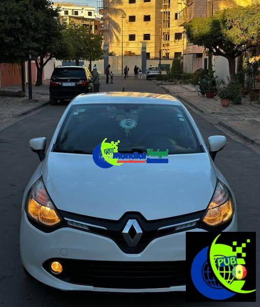 RENAULT CLIO4 2015