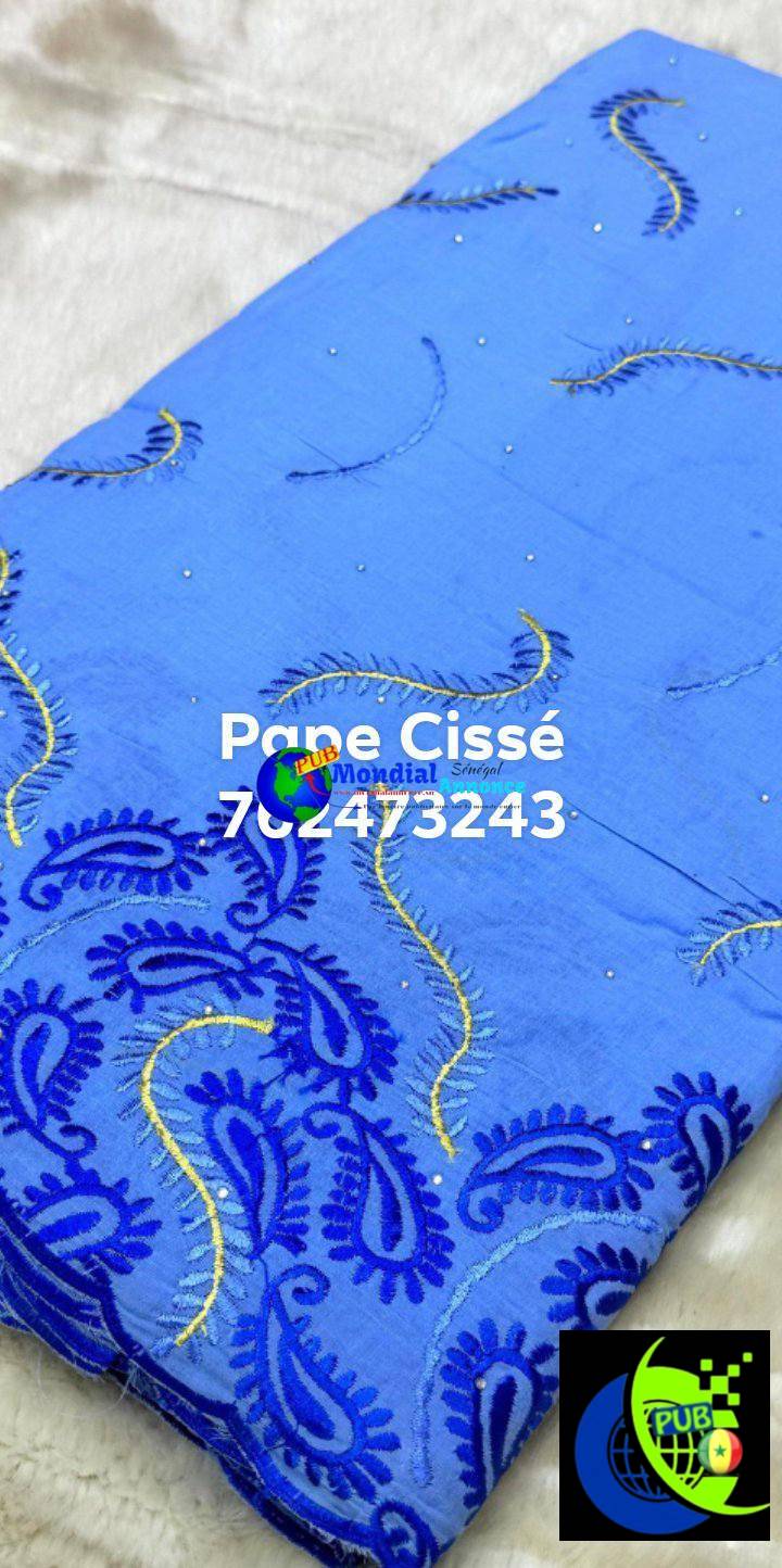 Tissu Brodé Tini Minu en Coton – Toutes Couleurs | 4 000 F CFA/Yard