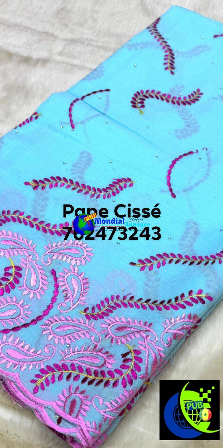 Tissu Brodé Tini Minu en Coton – Toutes Couleurs | 4 000 F CFA/Yard