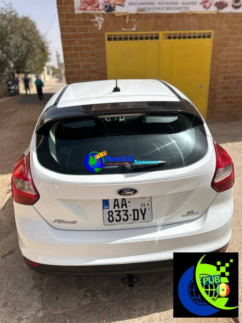 Ford Focus 2013 Automatique – Full options, Dakar | Prix négociable