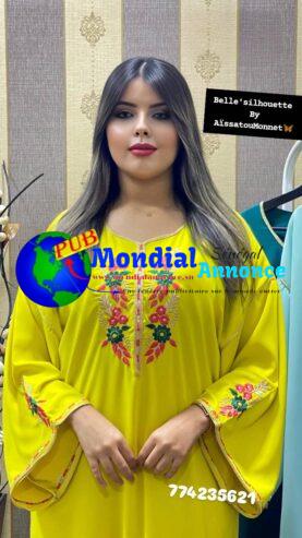 Abaya orientale brodée – Disponible en plusieurs couleurs
