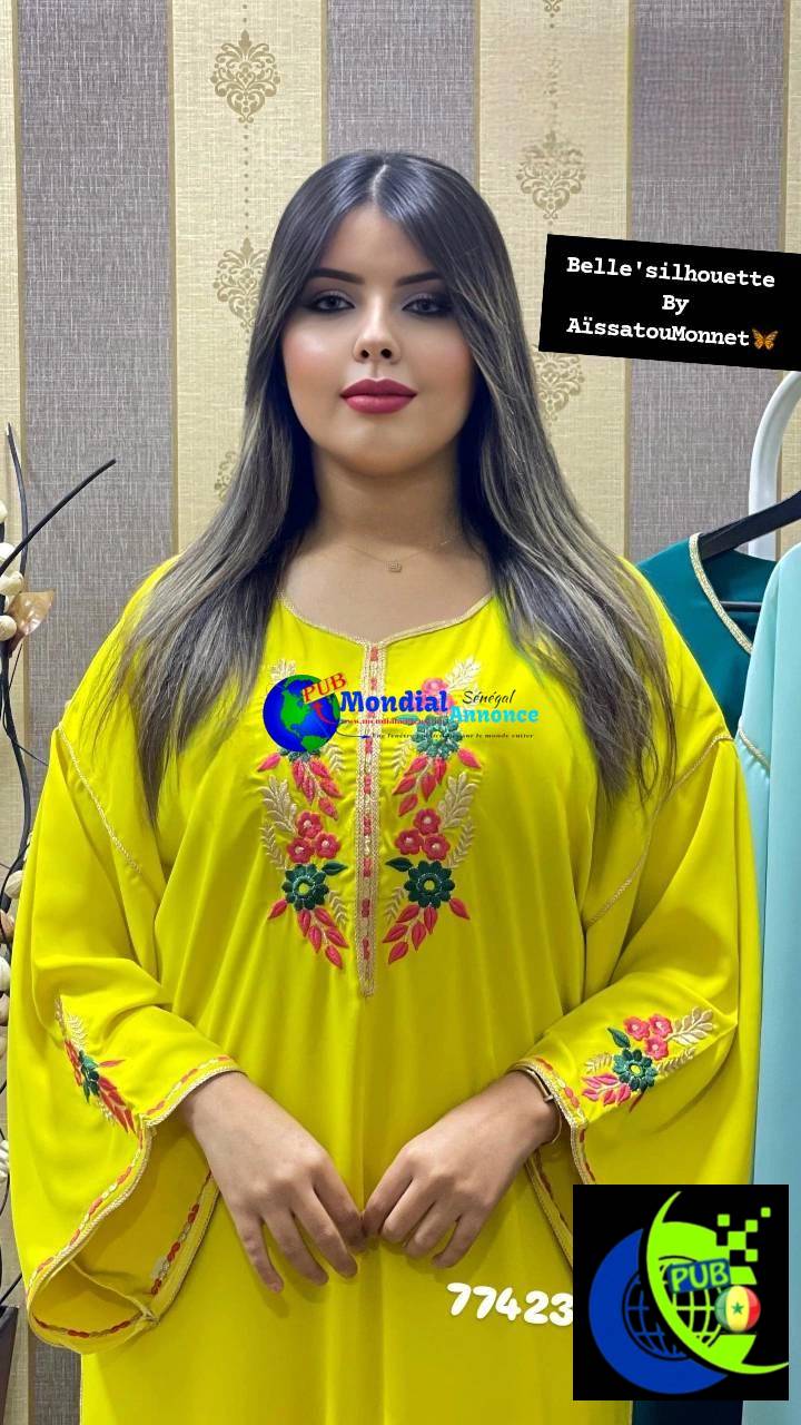Abaya orientale brodée – Disponible en plusieurs couleurs