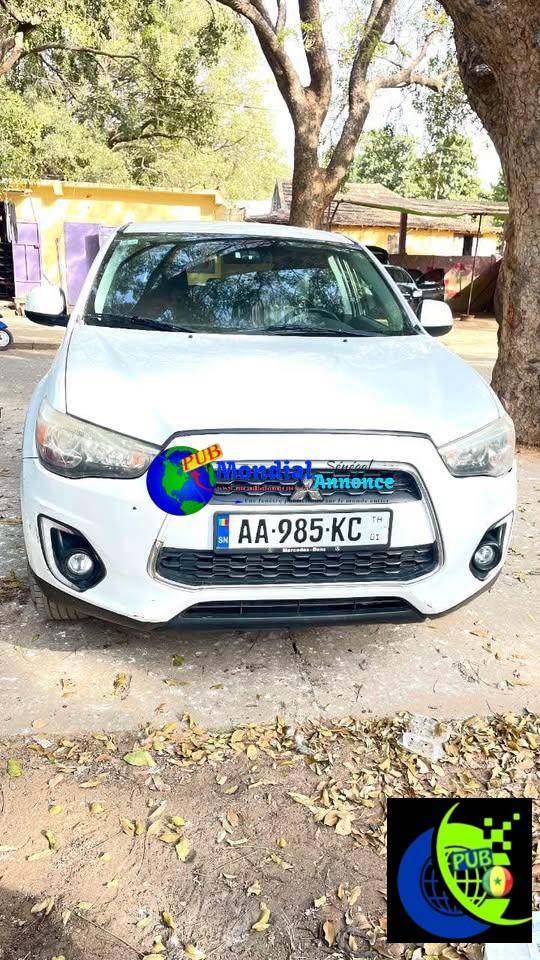 Mutsibushi RVR Année 2015 Essence à vendre
