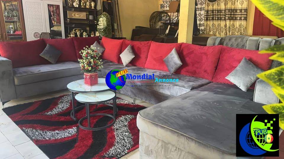 Ensemble salon complet – Fauteuils, moquette & table, dispo à Dakar