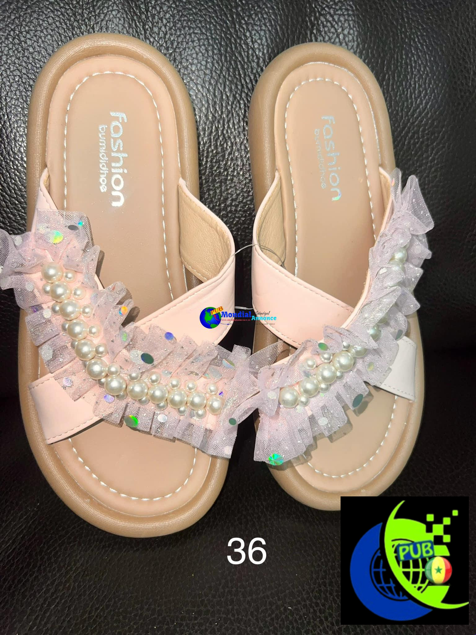 Chaussures Enfant – Confort & Style
