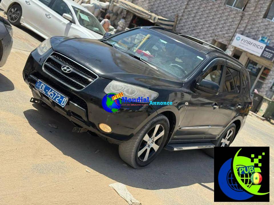 Hyundai Santafe 2011 – 4×4 Automatique Diesel, Full Options