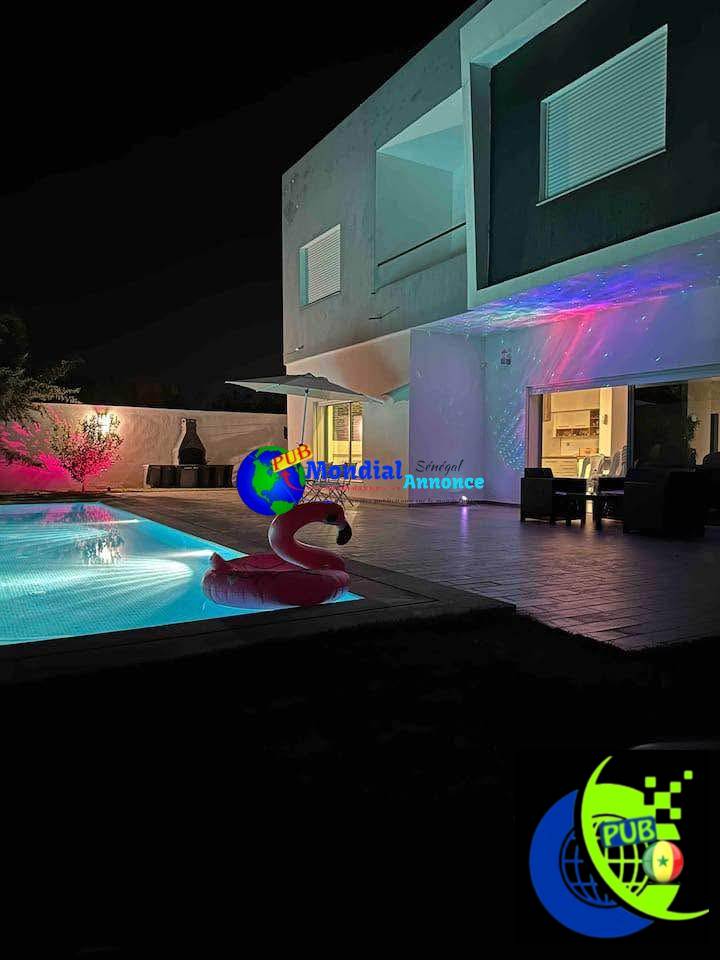 Villa de Rêve à Saly – 5 Chambres Climatisées & Piscine Privée | 80 000 F/Jour