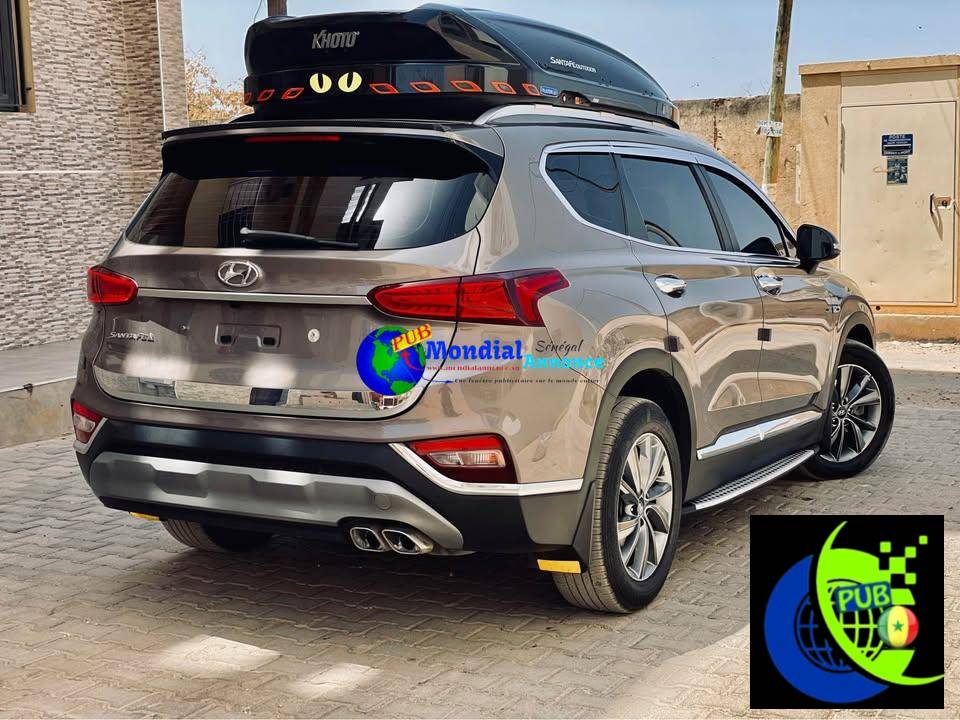 Hyundai Santa Fe 2018/2019 – Full Options | Automatique | Diesel | 18 500 000 F