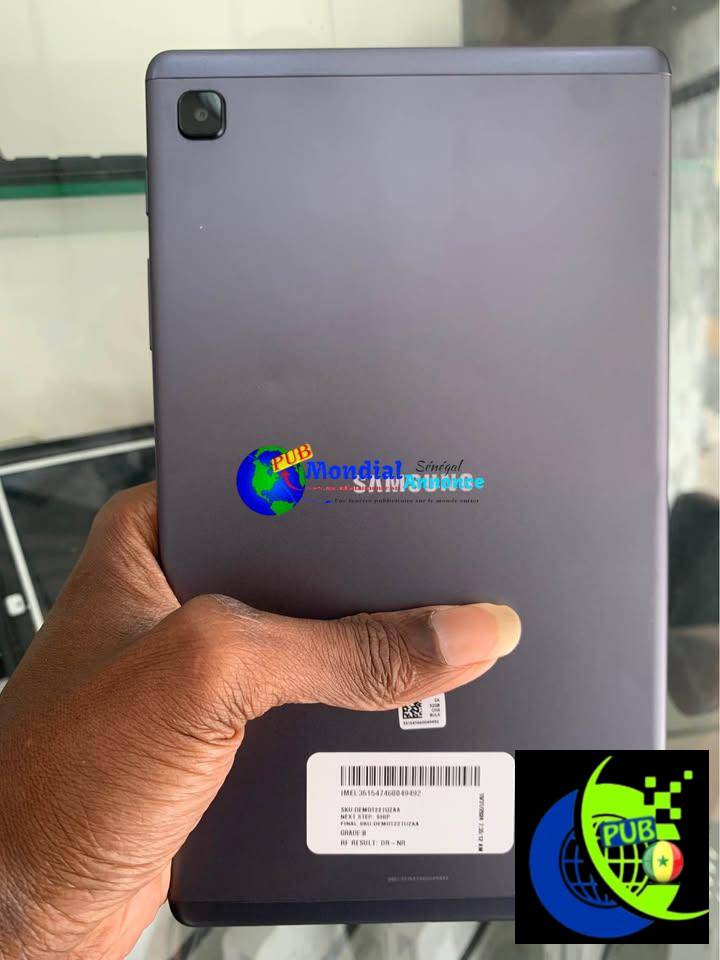 À Vendre : Tablette Samsung Galaxy Tab A7 Lite (USA, Quasi Neuf)