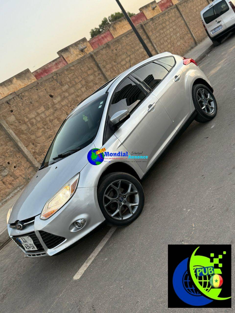 Ford Focus SEL 2014 Automatique dispo à Dakar – Propre et Climatisée