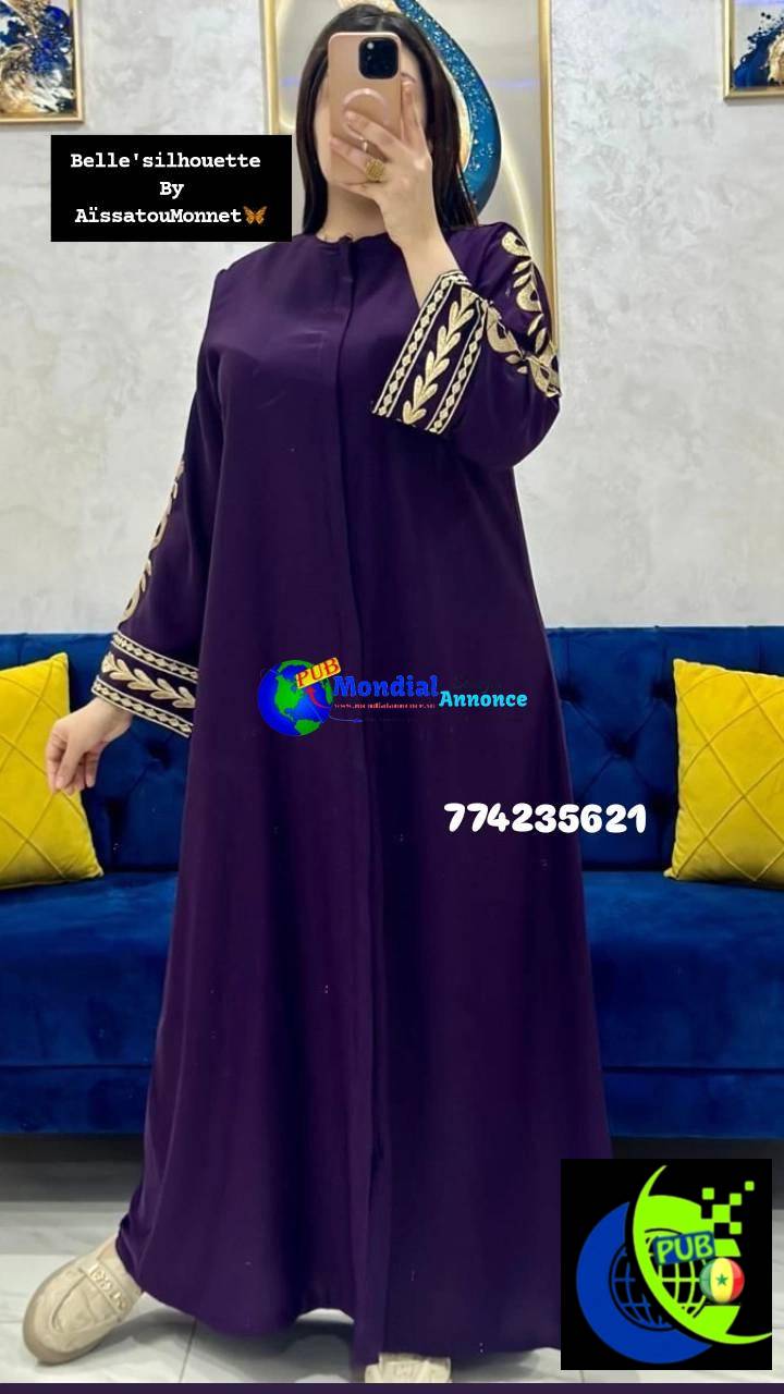 Abaya Orientale Chic avec Foulard – Élégance et Modernité