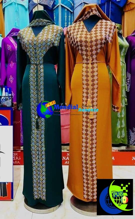 Abayas Dubaï Dispo à Dakar – Modèles variés, T 54 à 62, qualité premium à petit prix !