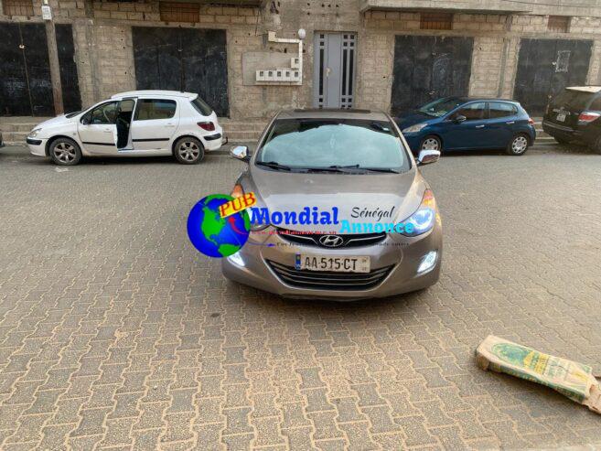 2 Hyundai Elantra 2014 Automatique disponible à Dakar