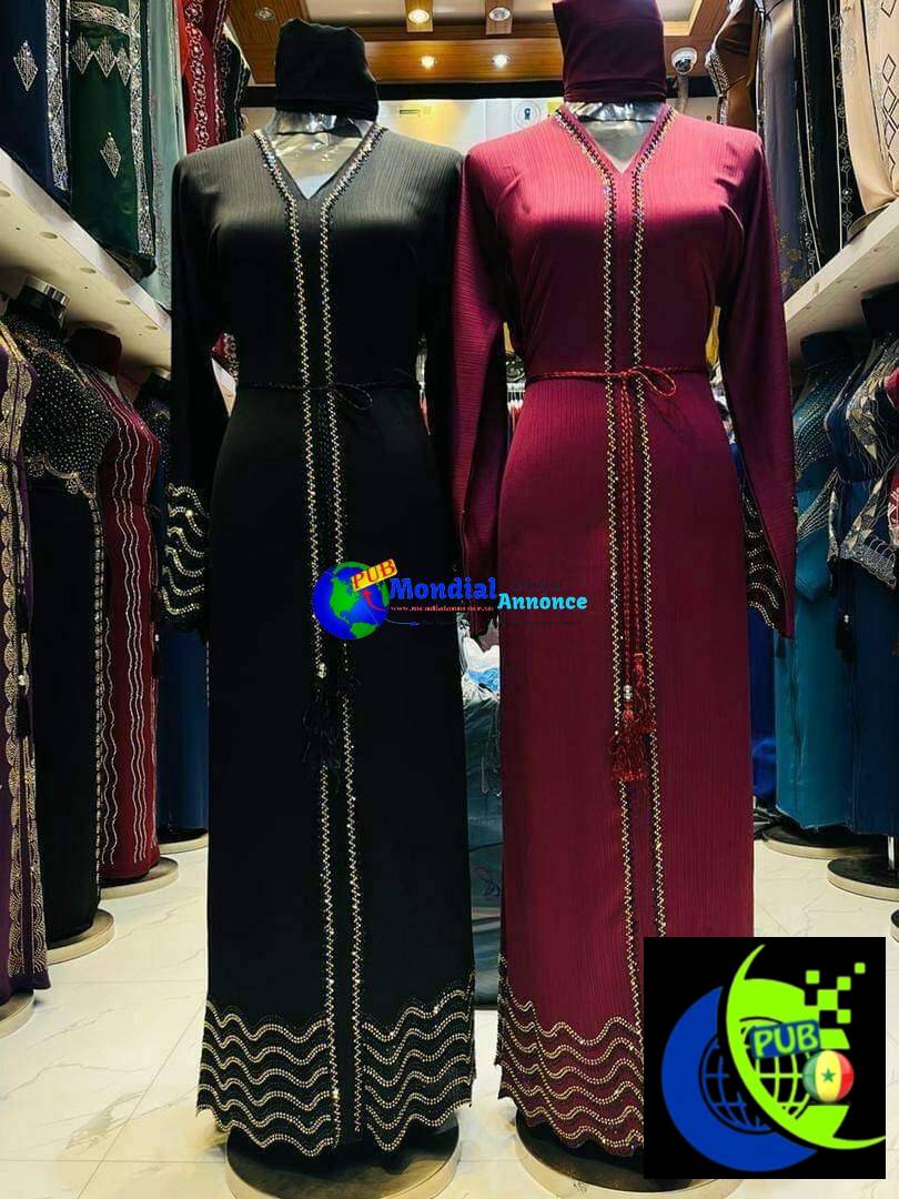 Abayas Dubaï Dispo à Dakar – Modèles variés, T 54 à 62, qualité premium à petit prix !