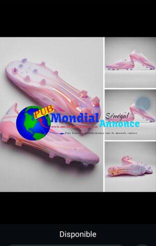 Crampons de Football Haute Performance – Livraison Partout au Sénégal au 70 695 90 48