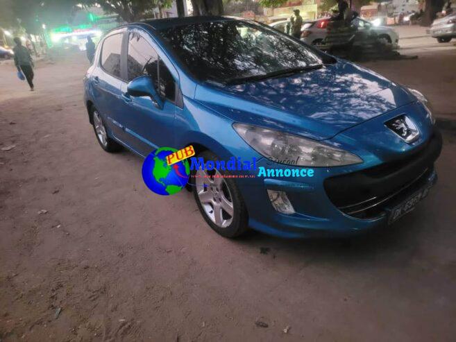 Peugeot 308 Diesel – Année 2010, Très Bon État à Dakar