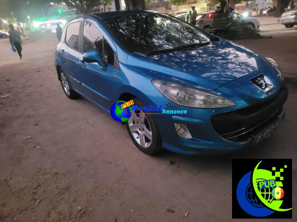 Peugeot 308 Diesel – Année 2010, Très Bon État à Dakar
