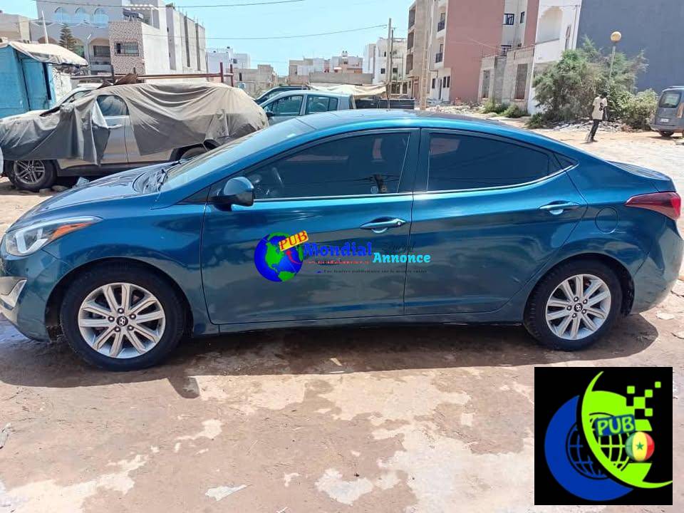 Hyundai Elantra 2016 – Automatique, Full Options & Toit Panoramique à Dakar