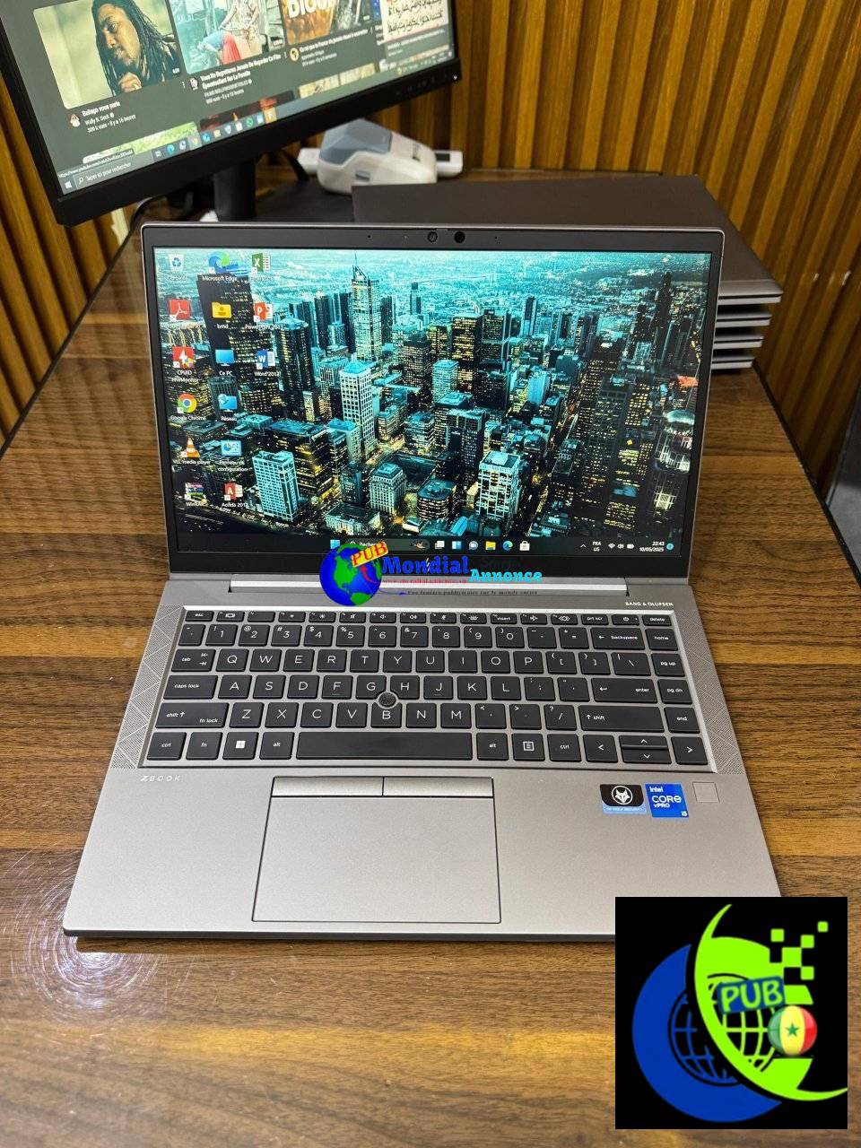 HP ZBook Firefly 14 G8 – Core i5 11ᵉ Gen, RAM 16 Go, SSD 512 Go