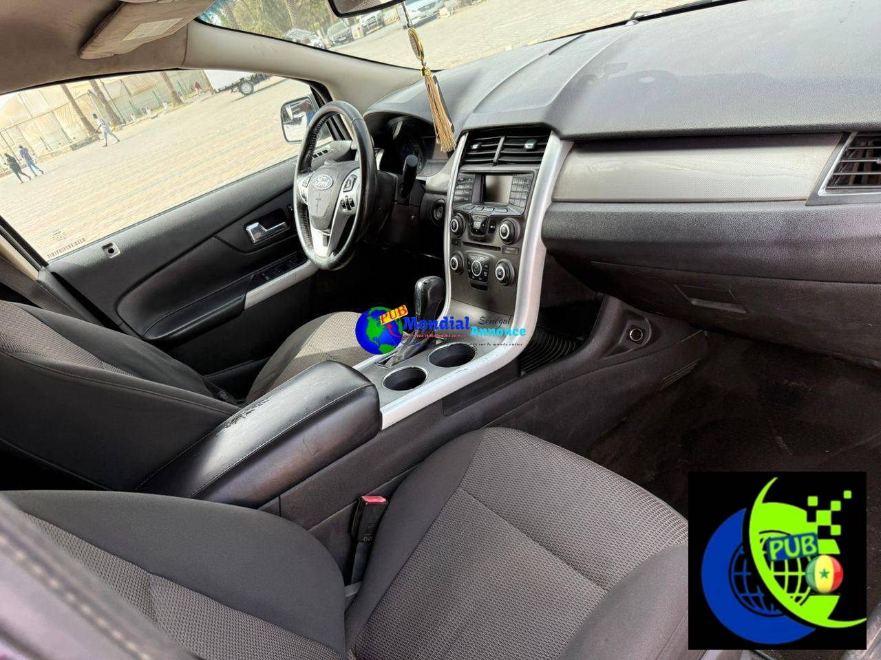 Ford Edge 2012 – 4X4 Automatique V6 – Excellent État A Vendre