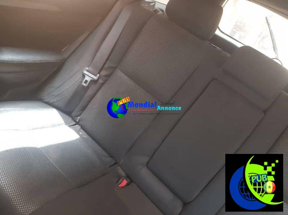 Toyota Avensis Break – Véhicule Familial Fiable et Économique à vendre pour 2 450 000 FCFA