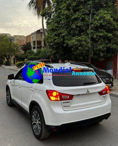 Mitsubishi Outlander 2017 – Full Options 4×4 dispo à Dakar