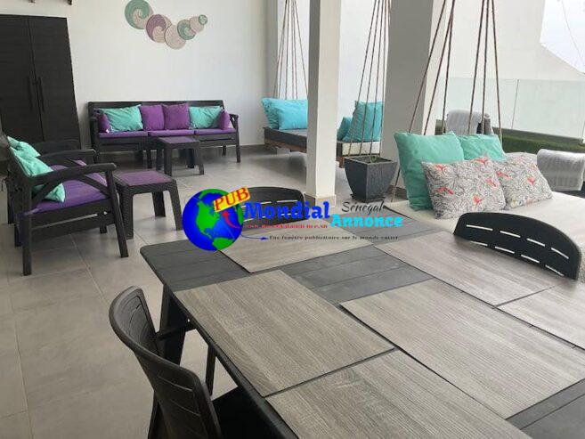 Appartement Vue Mer Yoff 2 Chambres – Location Saisonnière Pieds dans l’Eau