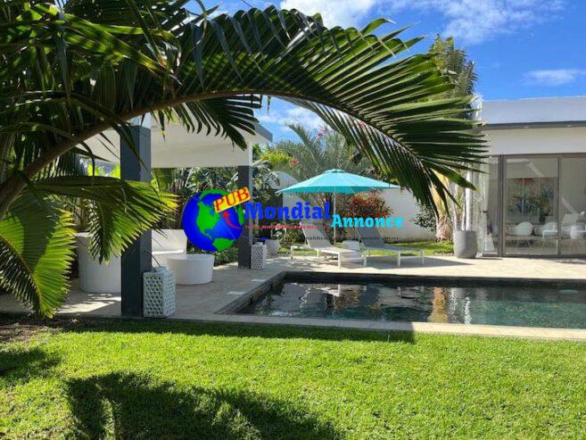 Villa de Luxe avec Piscine à Saly – 4 Chambres, Bord de Mer pour 90.000 F CFA / jour