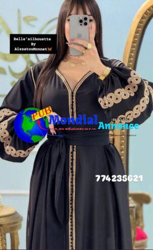 Des Abayas Très Class – Différentes Couleurs Disponibles au 77 423 56 21