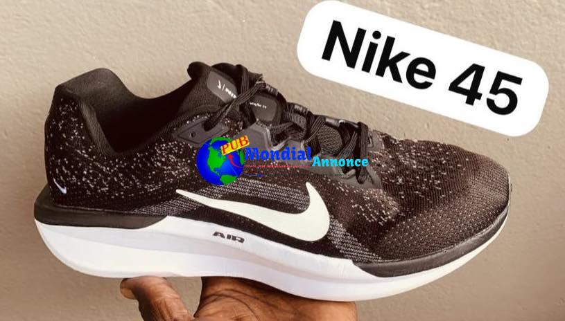 Chaussures de Marques Originales à Vendre – Liberté 6, Dakar !